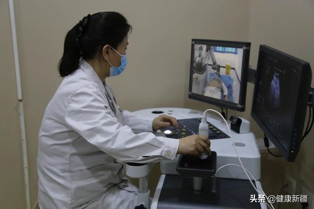 江苏省第三批“组团式”援疆医疗队获国家2021年“最美医生”团队奖